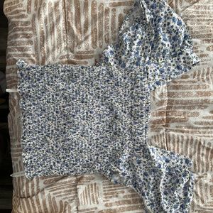 Blue floral JAPNA crop top/shirt